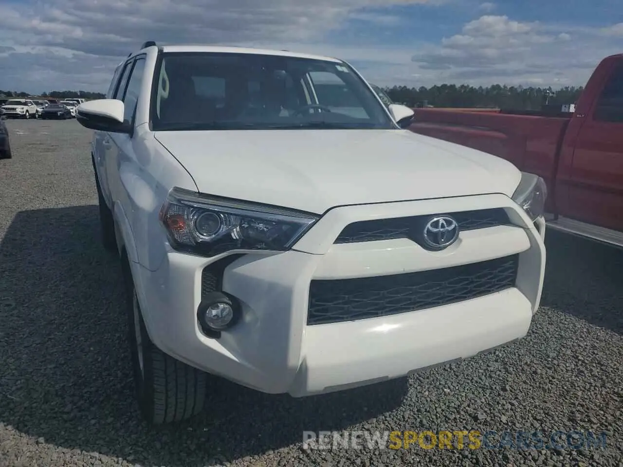 5 Photograph of a damaged car JTEZU5JR6K5206642 TOYOTA 4RUNNER 2019