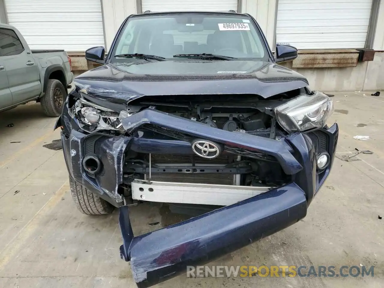 5 Photograph of a damaged car JTEZU5JR7K5202258 TOYOTA 4RUNNER 2019