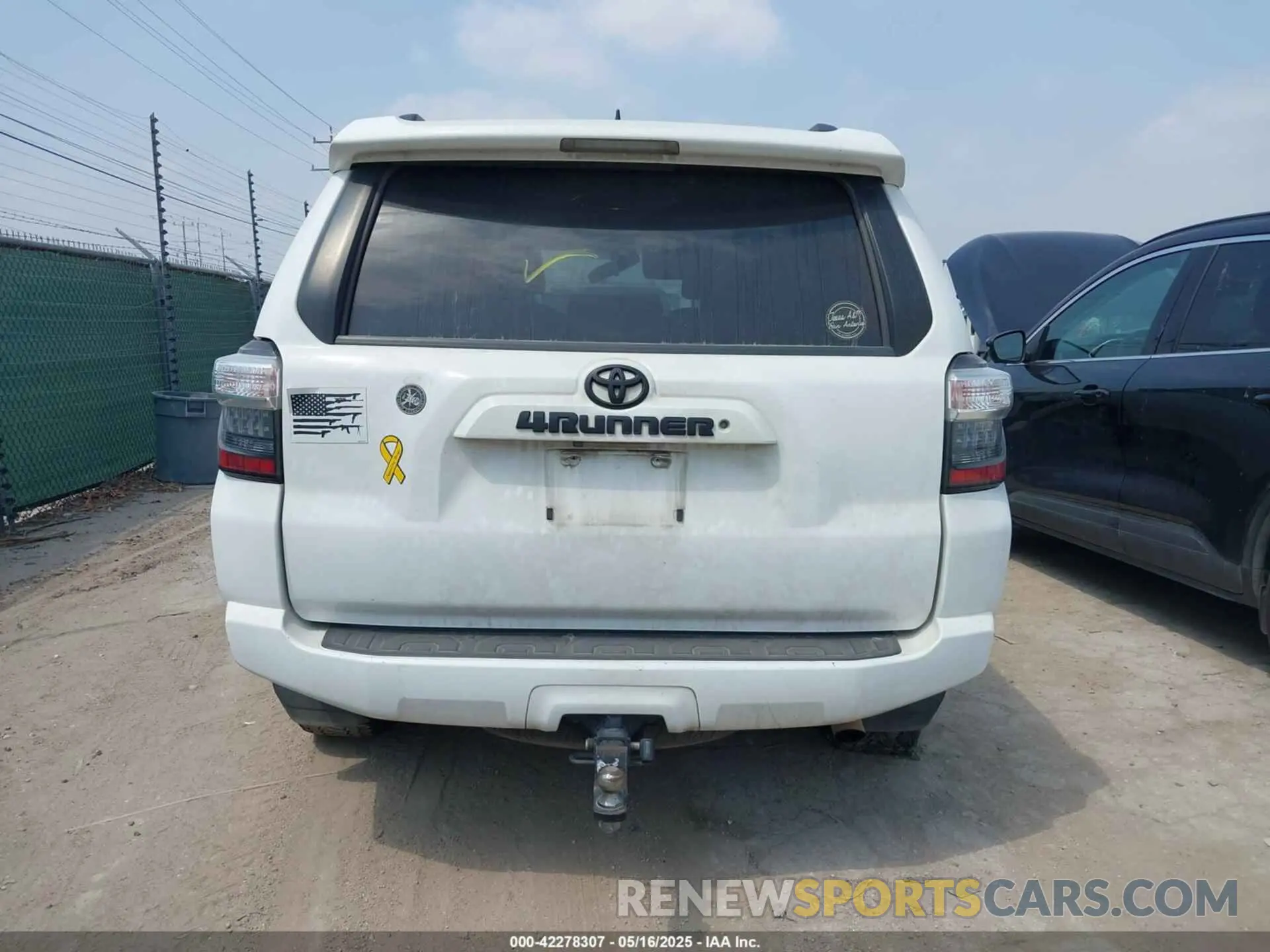 15 Фотография поврежденного автомобиля JTEZU5JRXK5198643 TOYOTA 4RUNNER 2019
