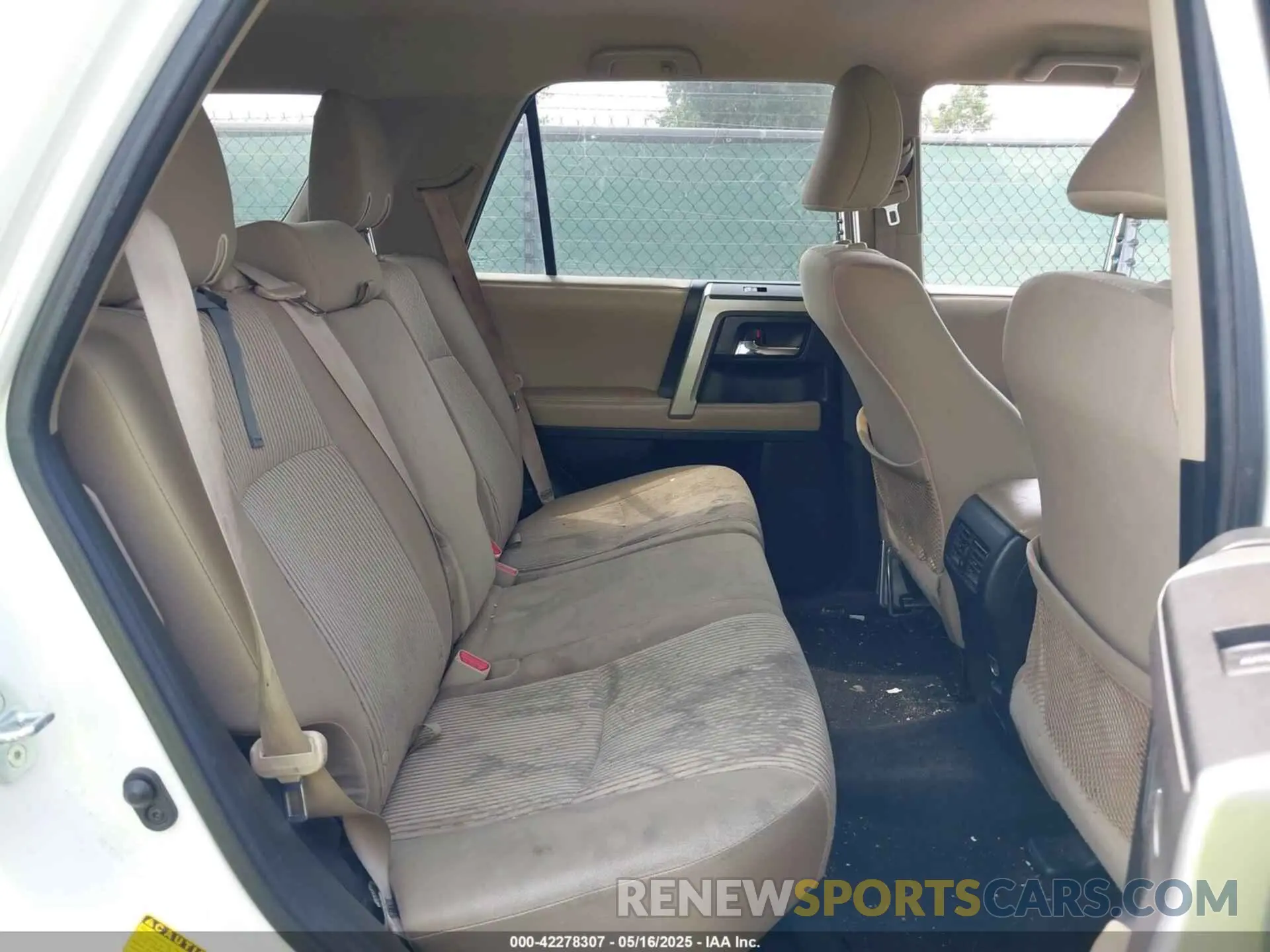 8 Фотография поврежденного автомобиля JTEZU5JRXK5198643 TOYOTA 4RUNNER 2019