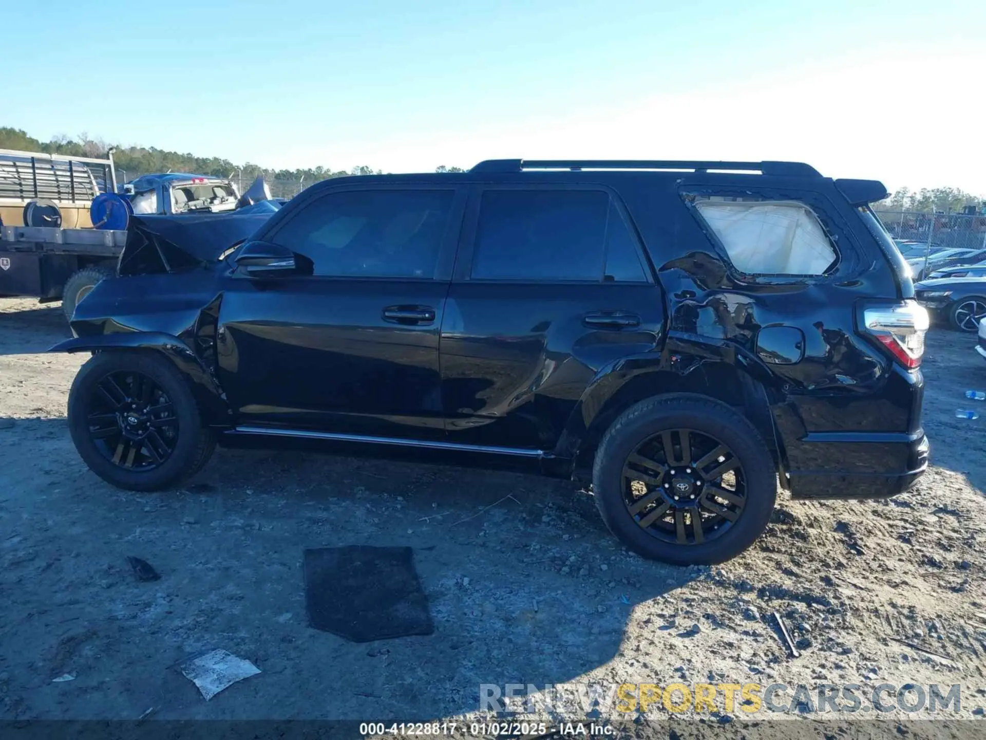 14 Photograph of a damaged car JTEZU5JRXK5200651 TOYOTA 4RUNNER 2019