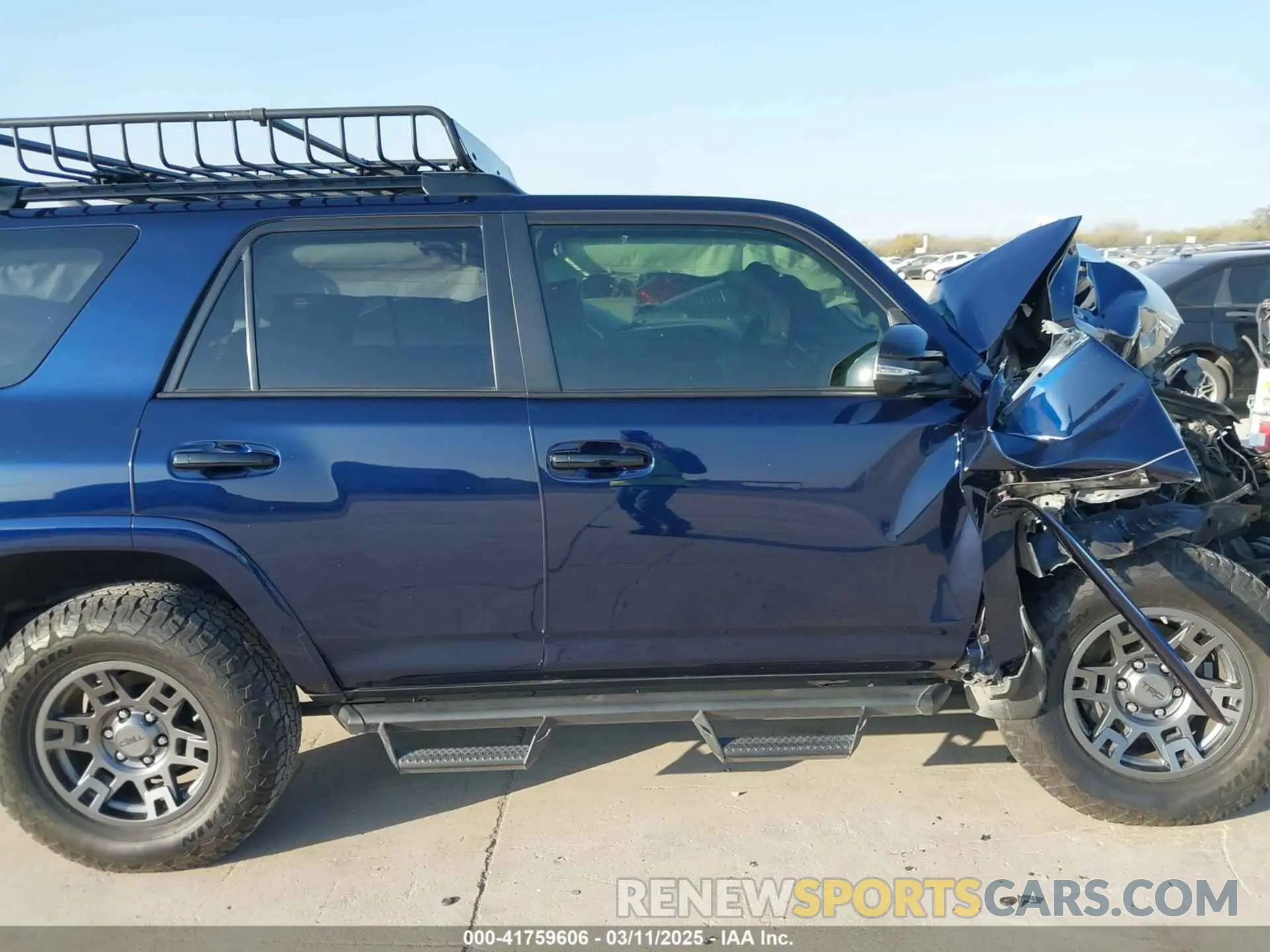 14 Фотография поврежденного автомобиля JTEBU5JR0L5800176 TOYOTA 4RUNNER 2020