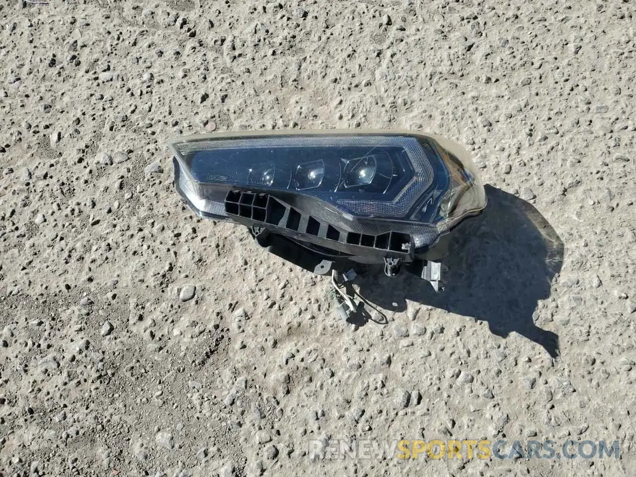 13 Фотография поврежденного автомобиля JTEBU5JR0L5813283 TOYOTA 4RUNNER 2020