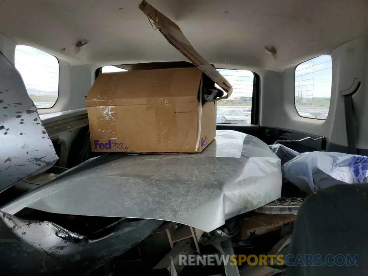 10 Photograph of a damaged car JTEBU5JR0L5816801 TOYOTA 4RUNNER 2020