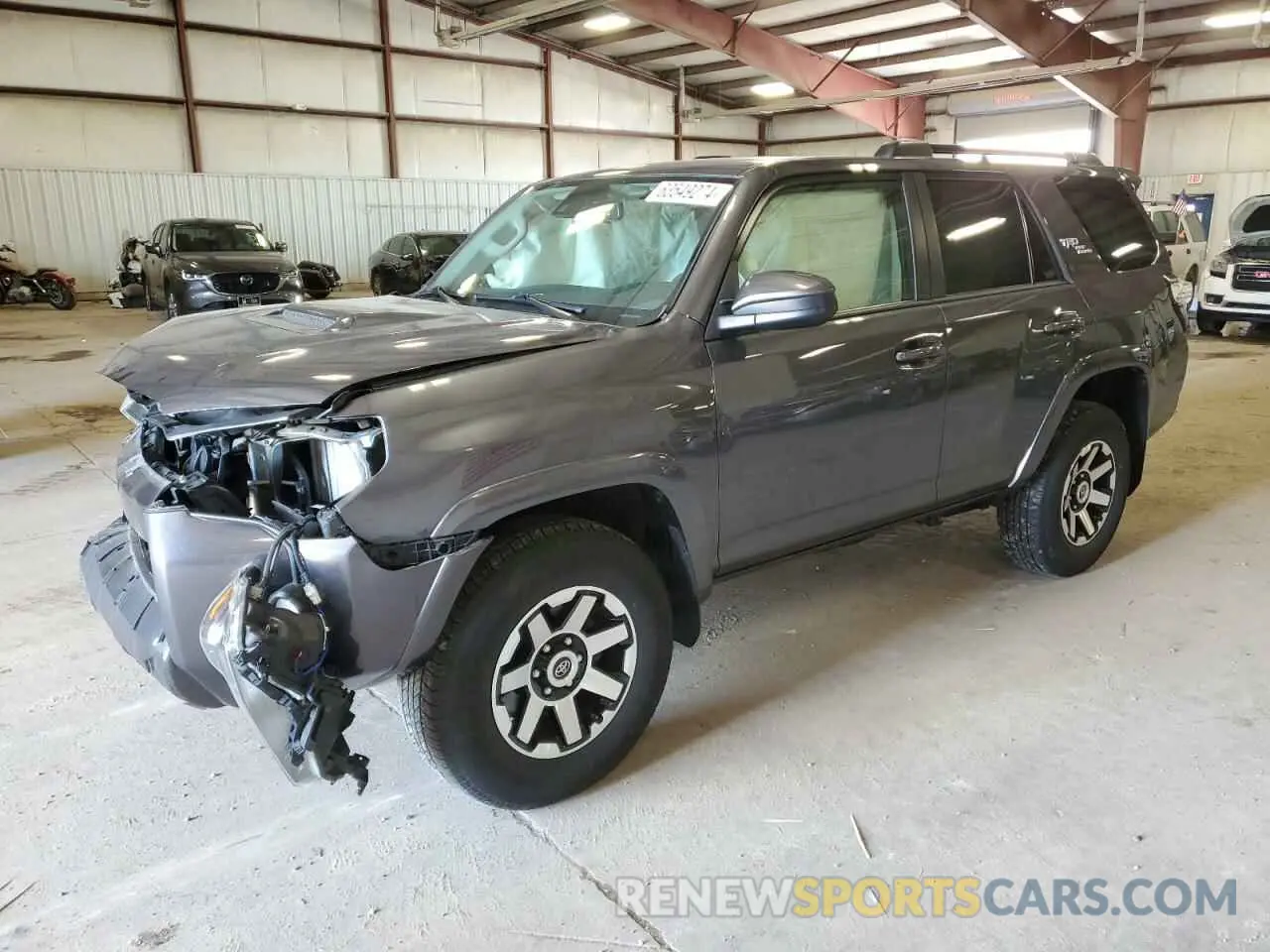 1 Photograph of a damaged car JTEBU5JR0L5830603 TOYOTA 4RUNNER 2020