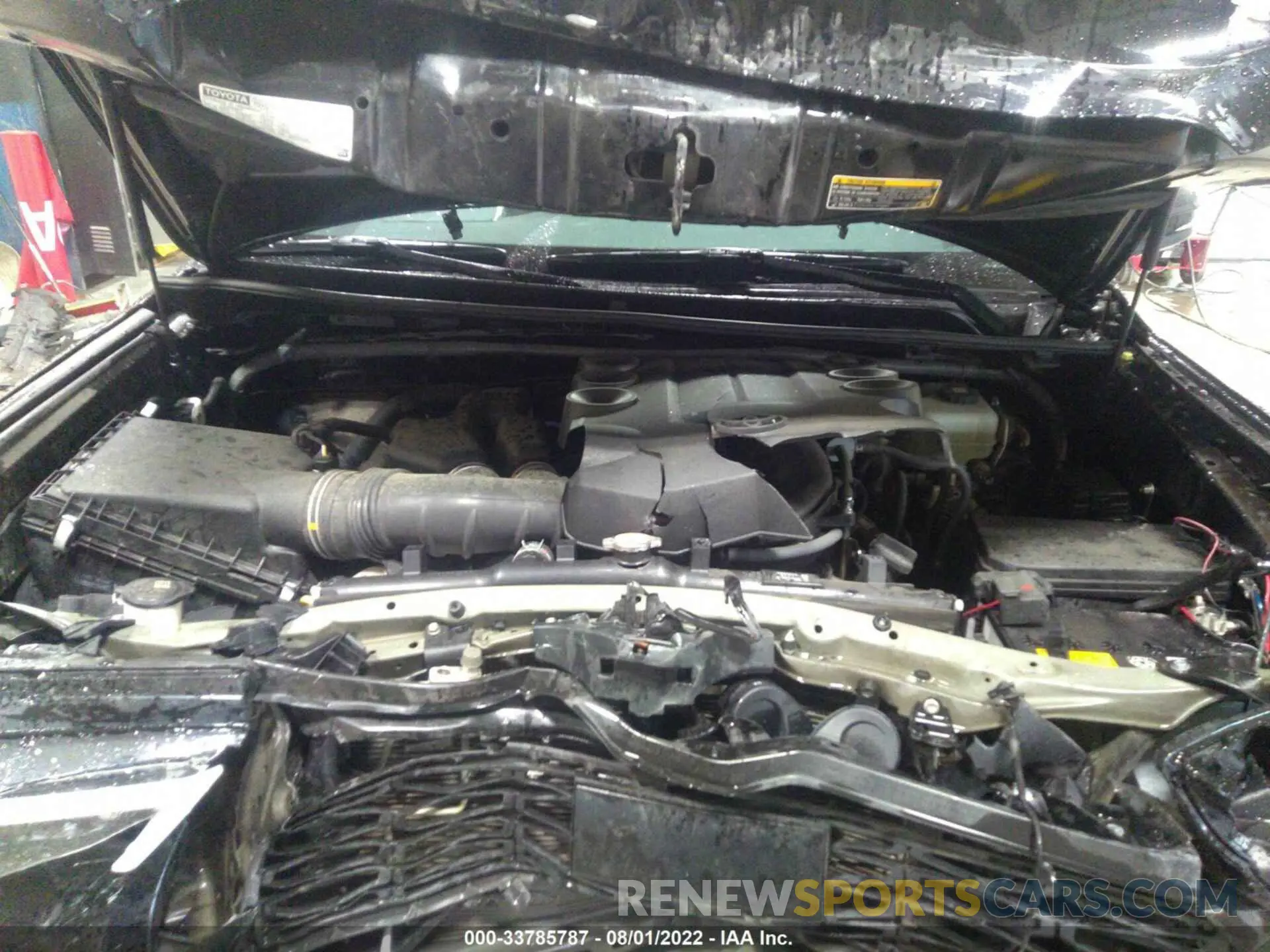 10 Фотография поврежденного автомобиля JTEBU5JR1L5758598 TOYOTA 4RUNNER 2020
