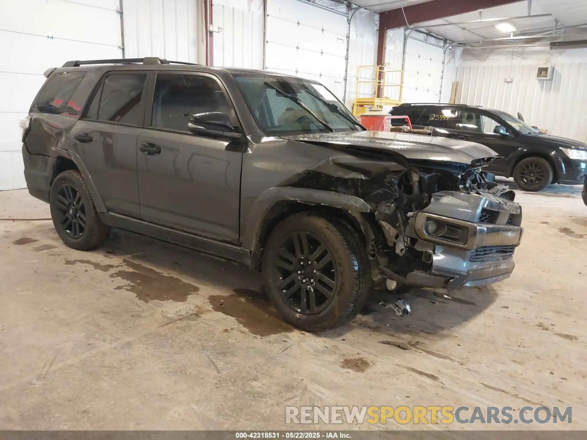 1 Photograph of a damaged car JTEBU5JR1L5815852 TOYOTA 4RUNNER 2020