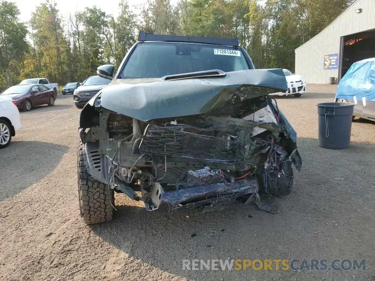 5 Фотография поврежденного автомобиля JTEBU5JR2L5737713 TOYOTA 4RUNNER 2020