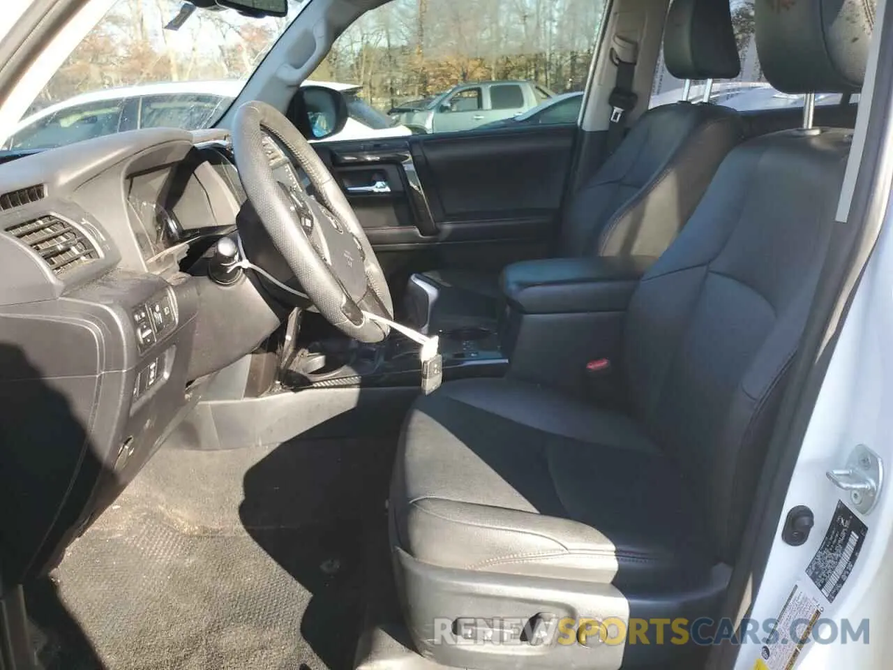 7 Фотография поврежденного автомобиля JTEBU5JR2L5742734 TOYOTA 4RUNNER 2020