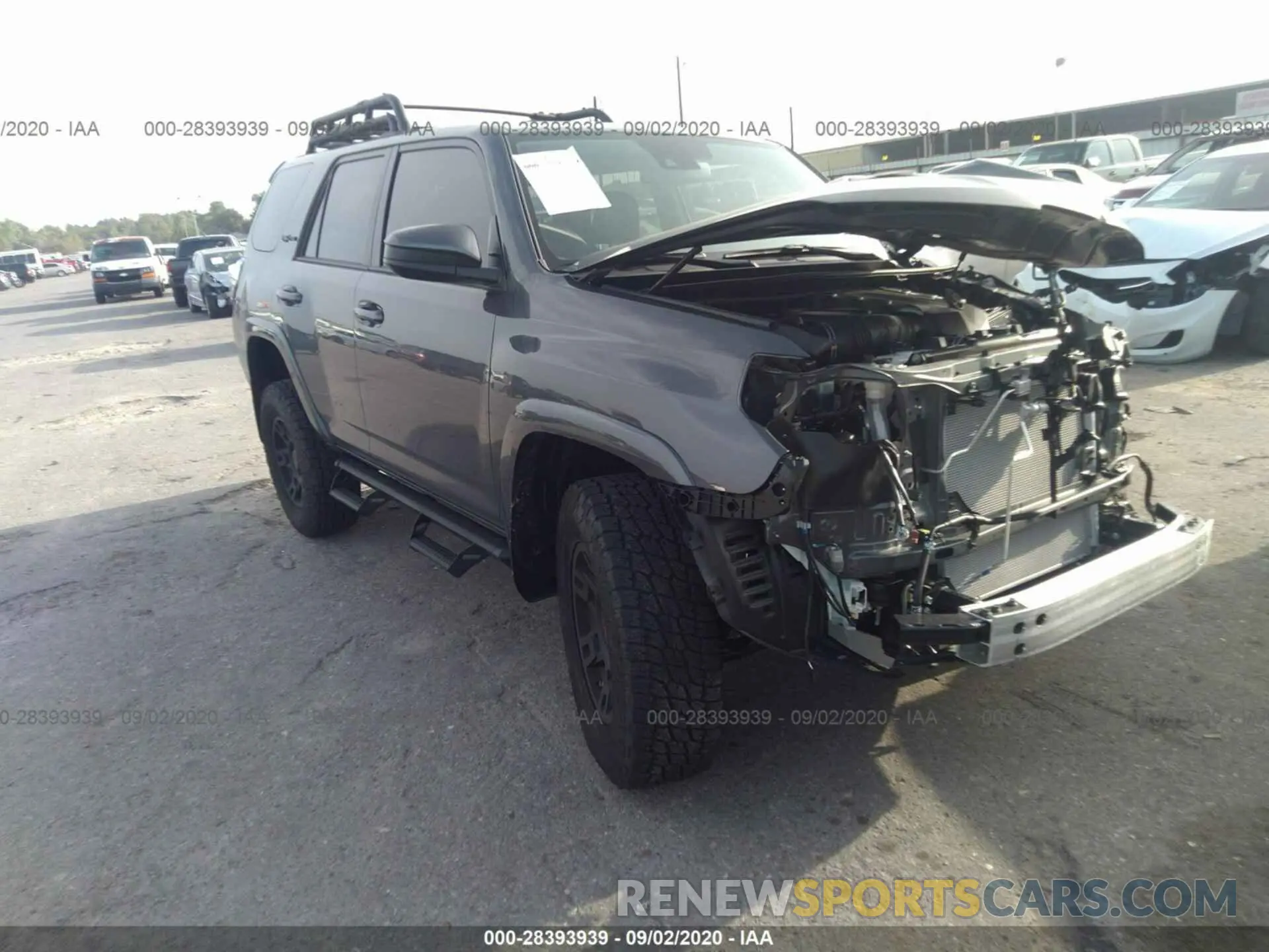 1 Photograph of a damaged car JTEBU5JR2L5816525 TOYOTA 4RUNNER 2020