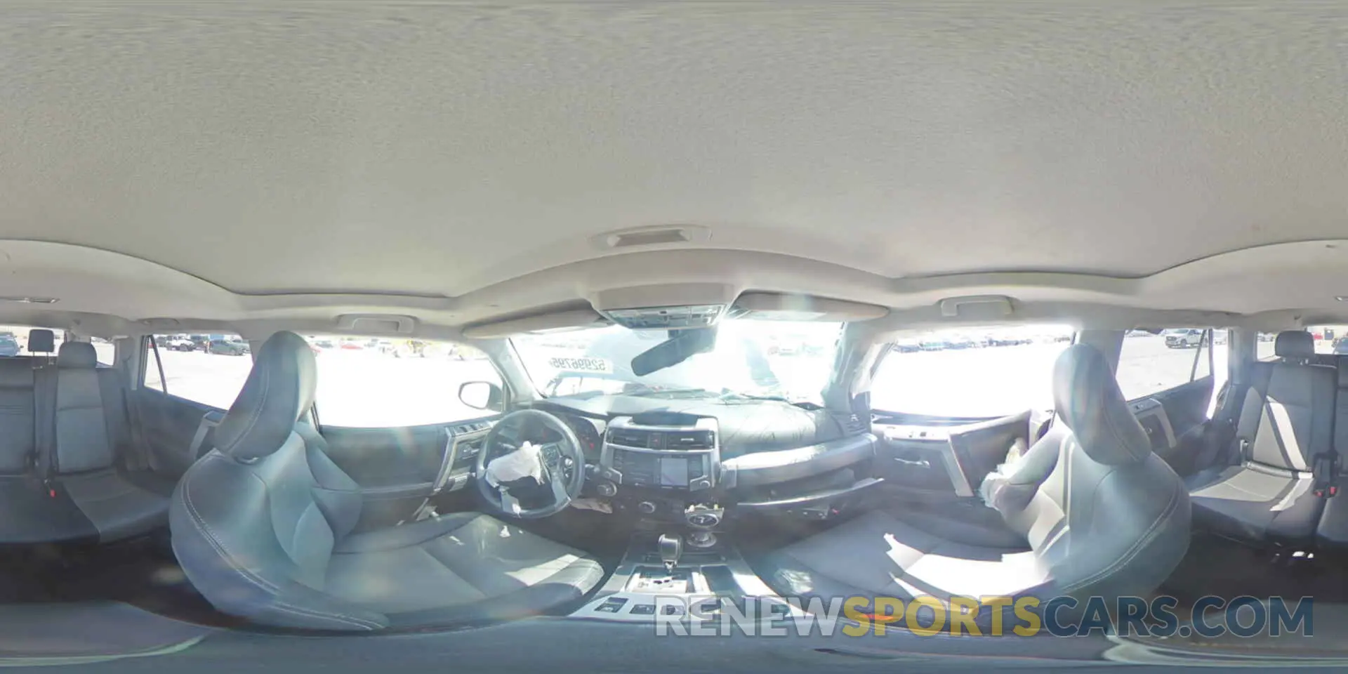 16 Photograph of a damaged car JTEBU5JR3L5779632 TOYOTA 4RUNNER 2020