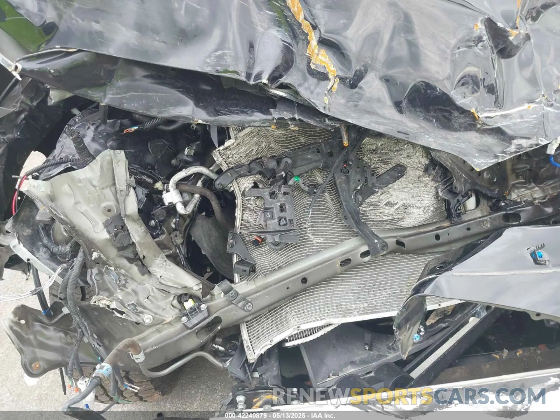 10 Photograph of a damaged car JTEBU5JR3L5790596 TOYOTA 4RUNNER 2020