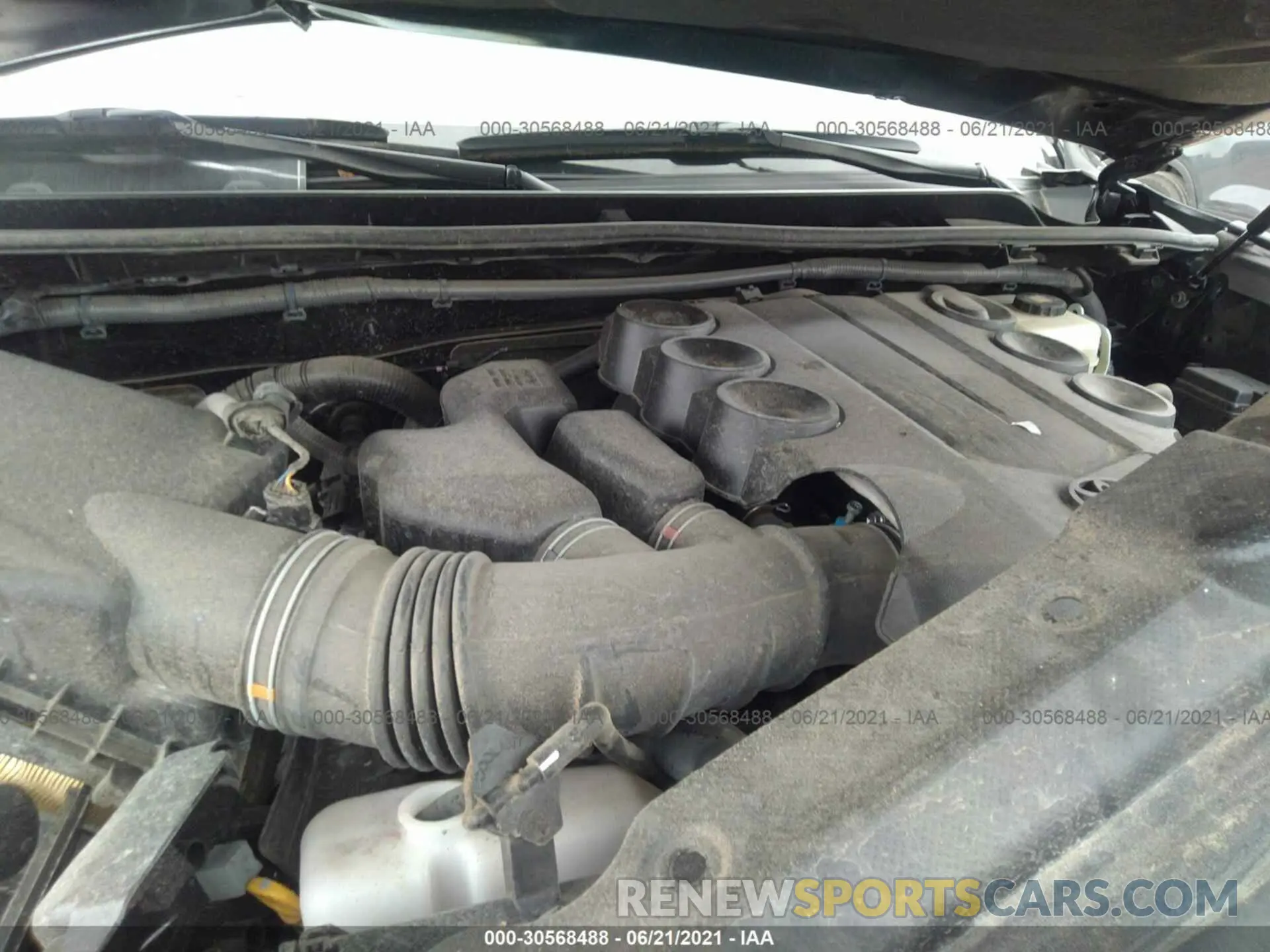 10 Фотография поврежденного автомобиля JTEBU5JR3L5795538 TOYOTA 4RUNNER 2020