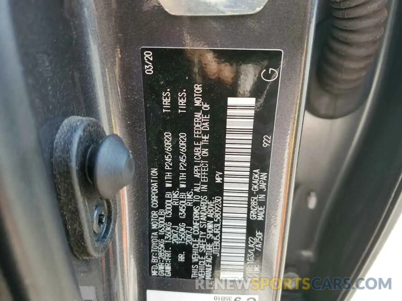 16 Photograph of a damaged car JTEBU5JR3L5809230 TOYOTA 4RUNNER 2020