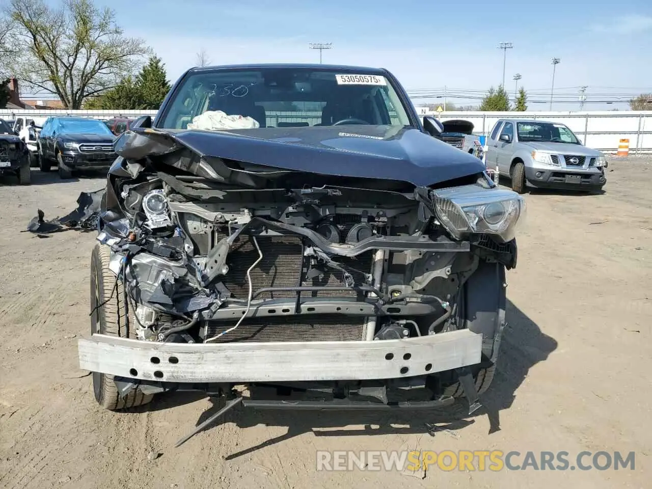 5 Photograph of a damaged car JTEBU5JR3L5809230 TOYOTA 4RUNNER 2020
