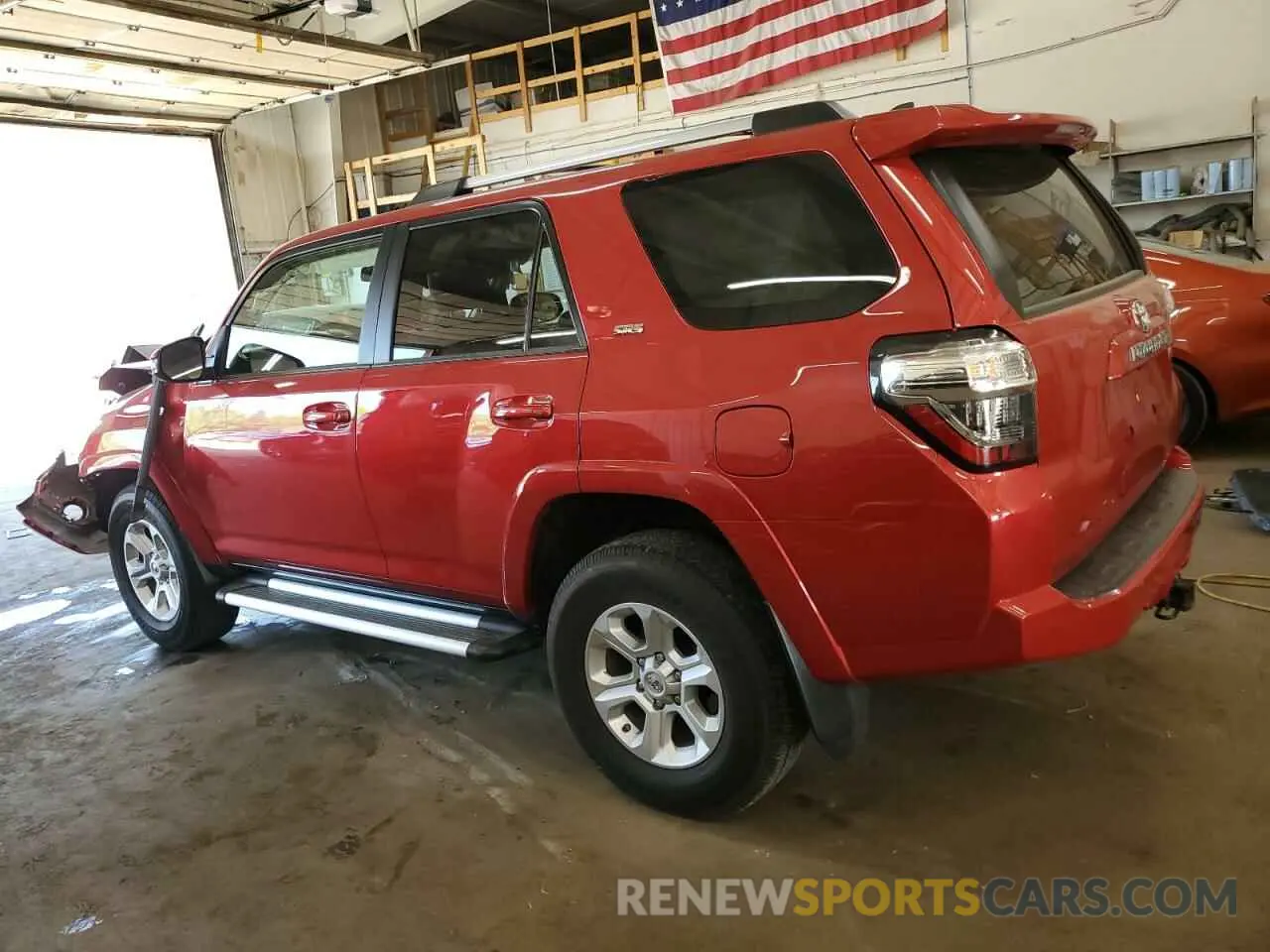 2 Photograph of a damaged car JTEBU5JR4L5743416 TOYOTA 4RUNNER 2020