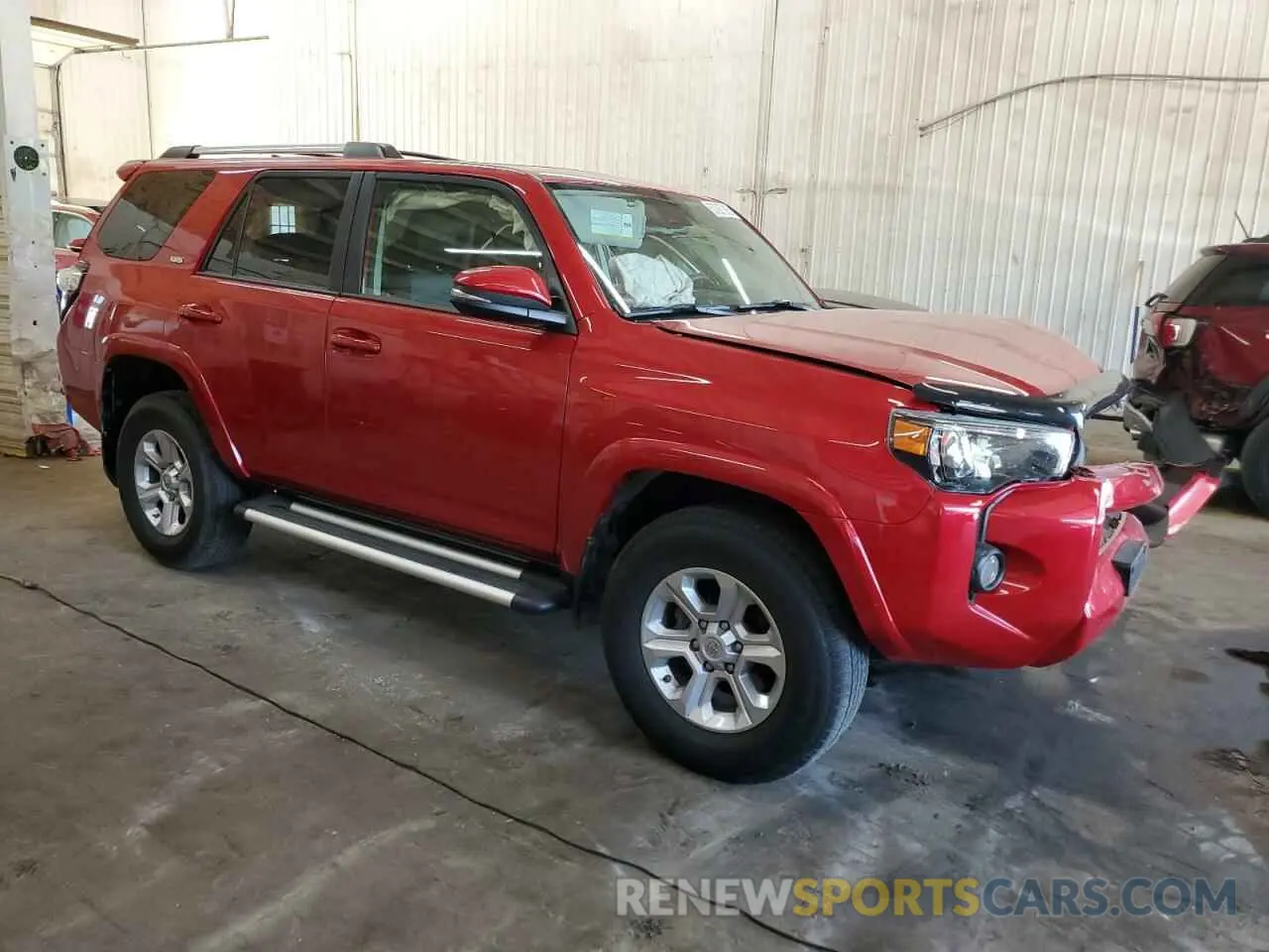 4 Photograph of a damaged car JTEBU5JR4L5743416 TOYOTA 4RUNNER 2020