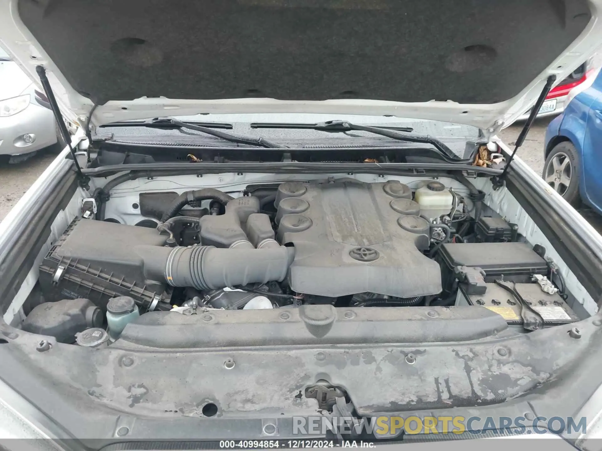 10 Фотография поврежденного автомобиля JTEBU5JR4L5793183 TOYOTA 4RUNNER 2020