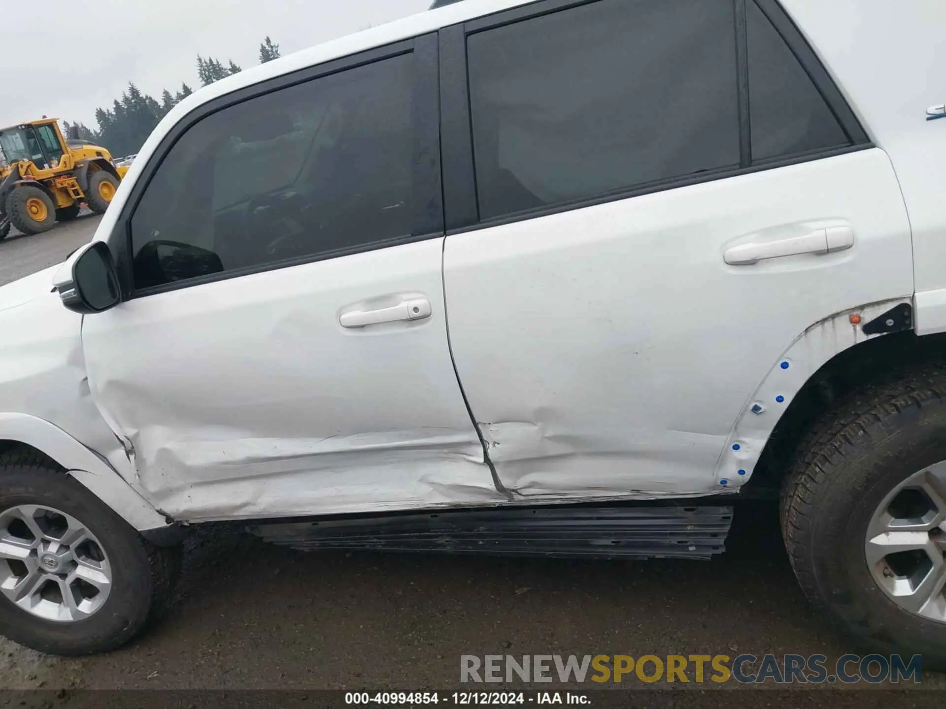 6 Фотография поврежденного автомобиля JTEBU5JR4L5793183 TOYOTA 4RUNNER 2020