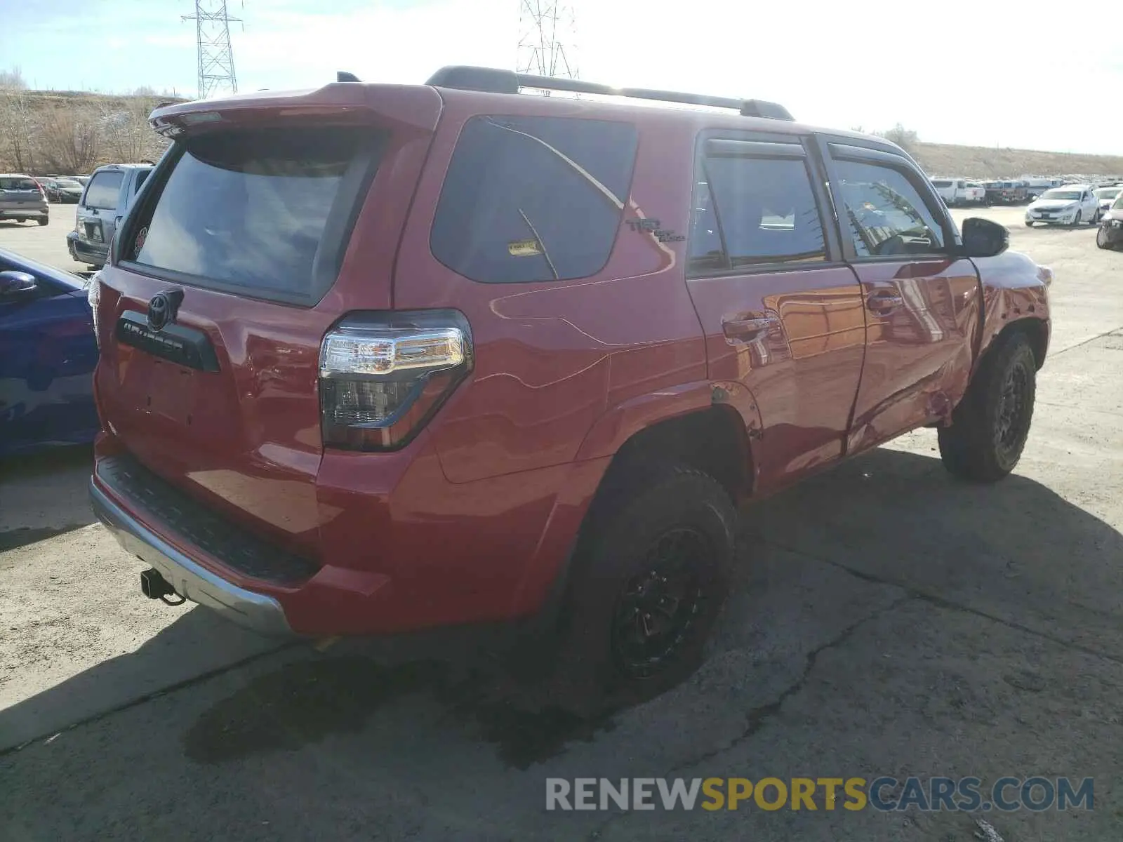 4 Photograph of a damaged car JTEBU5JR4L5804490 TOYOTA 4RUNNER 2020