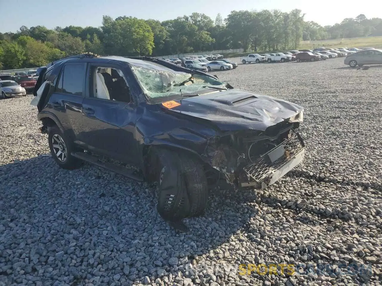 4 Photograph of a damaged car JTEBU5JR5L5742937 TOYOTA 4RUNNER 2020