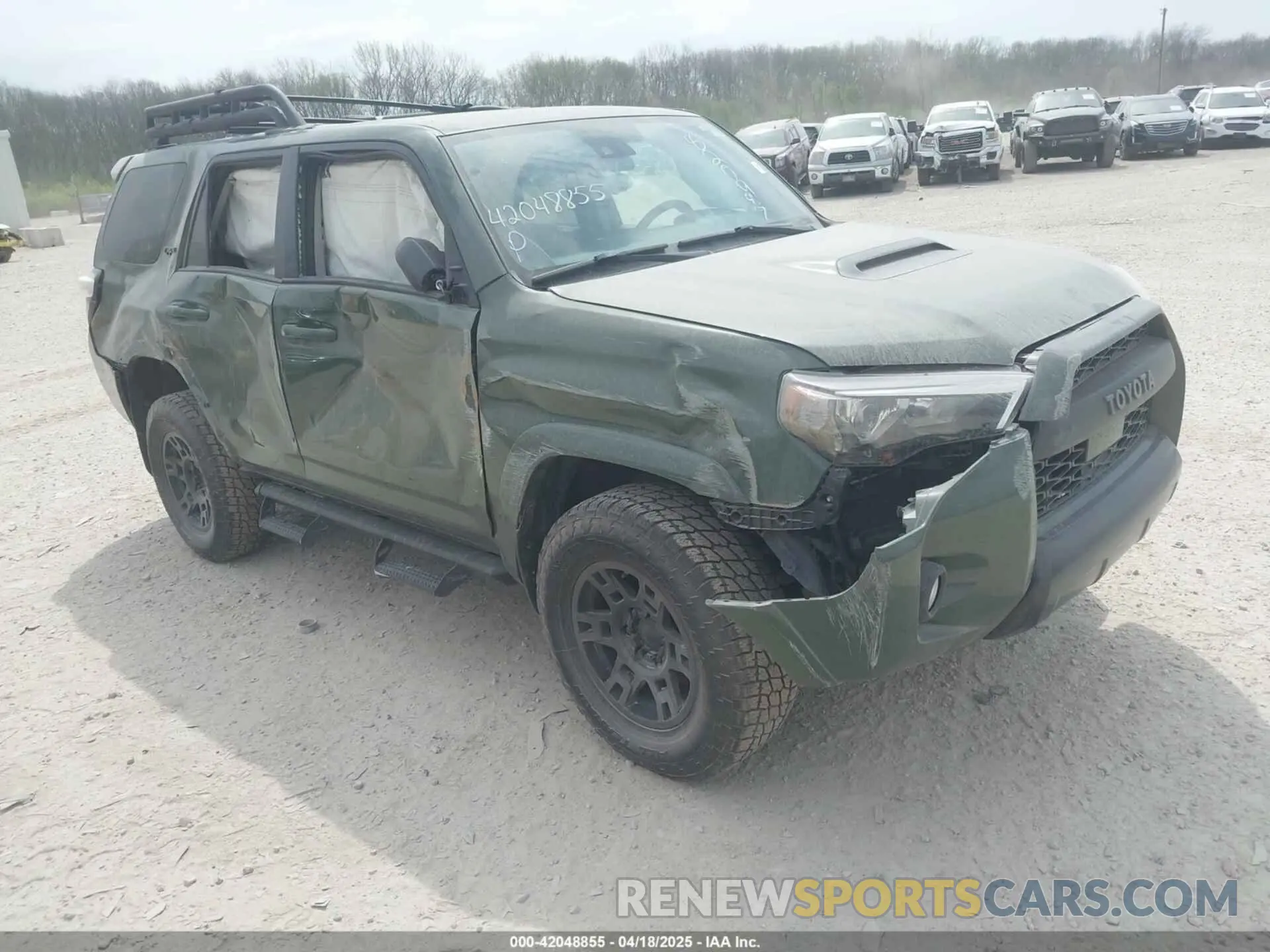 1 Photograph of a damaged car JTEBU5JR5L5820987 TOYOTA 4RUNNER 2020