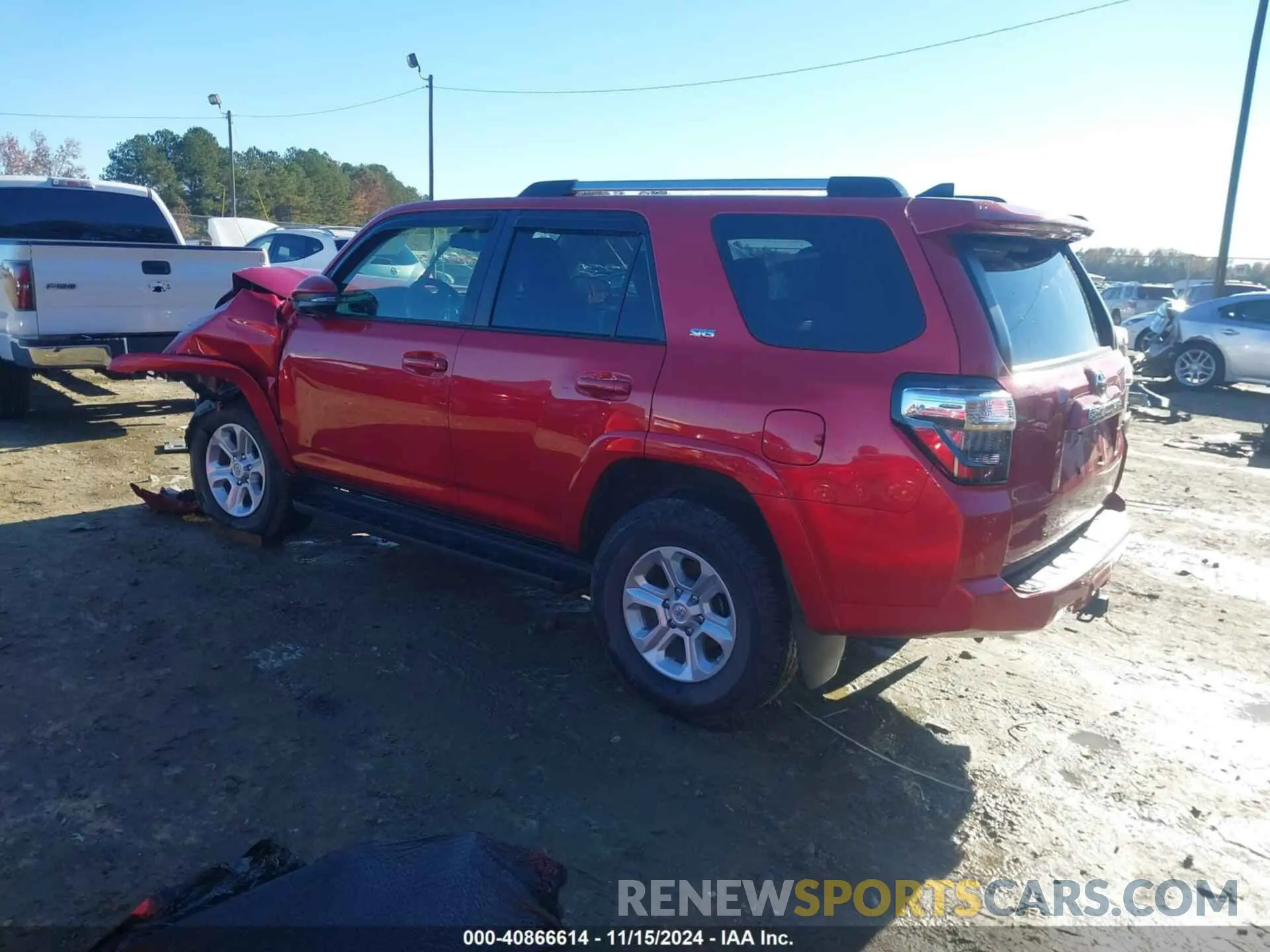 3 Photograph of a damaged car JTEBU5JR6L5767779 TOYOTA 4RUNNER 2020