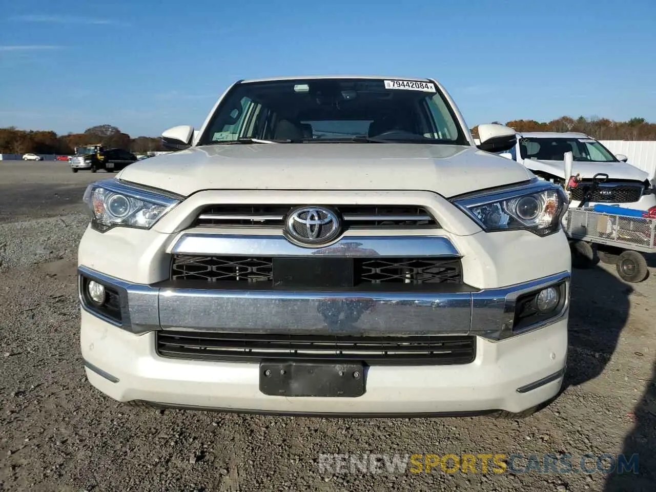 5 Photograph of a damaged car JTEBU5JR7L5749260 TOYOTA 4RUNNER 2020