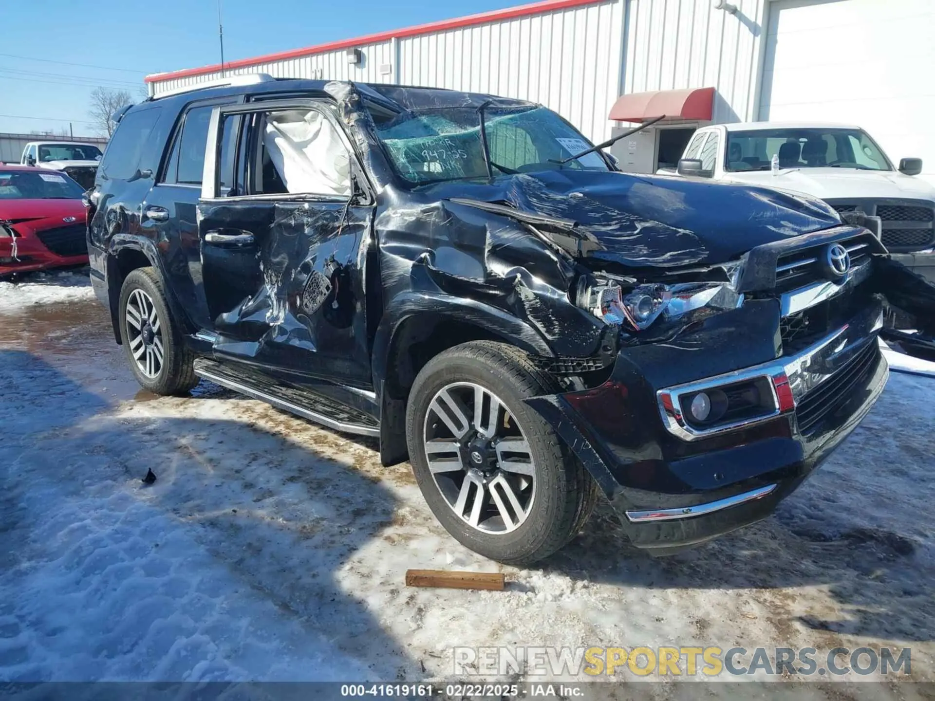 1 Photograph of a damaged car JTEBU5JR7L5829402 TOYOTA 4RUNNER 2020