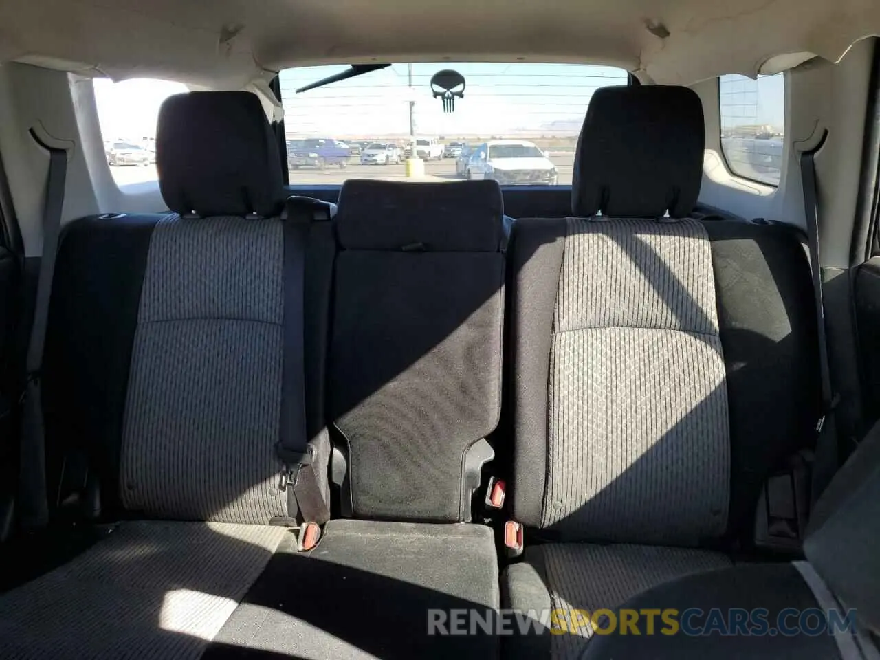 10 Фотография поврежденного автомобиля JTEBU5JR8L5760607 TOYOTA 4RUNNER 2020