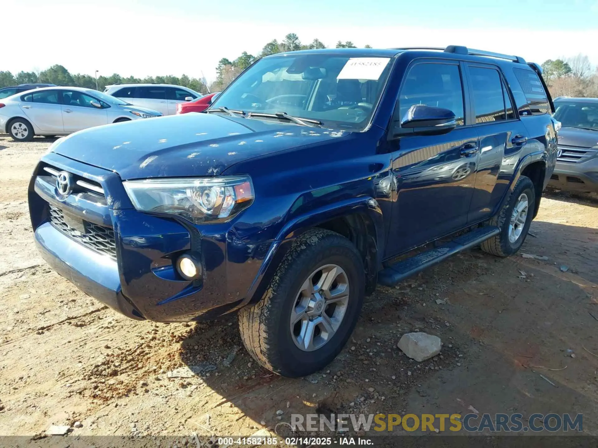 2 Photograph of a damaged car JTEBU5JR8L5777990 TOYOTA 4RUNNER 2020
