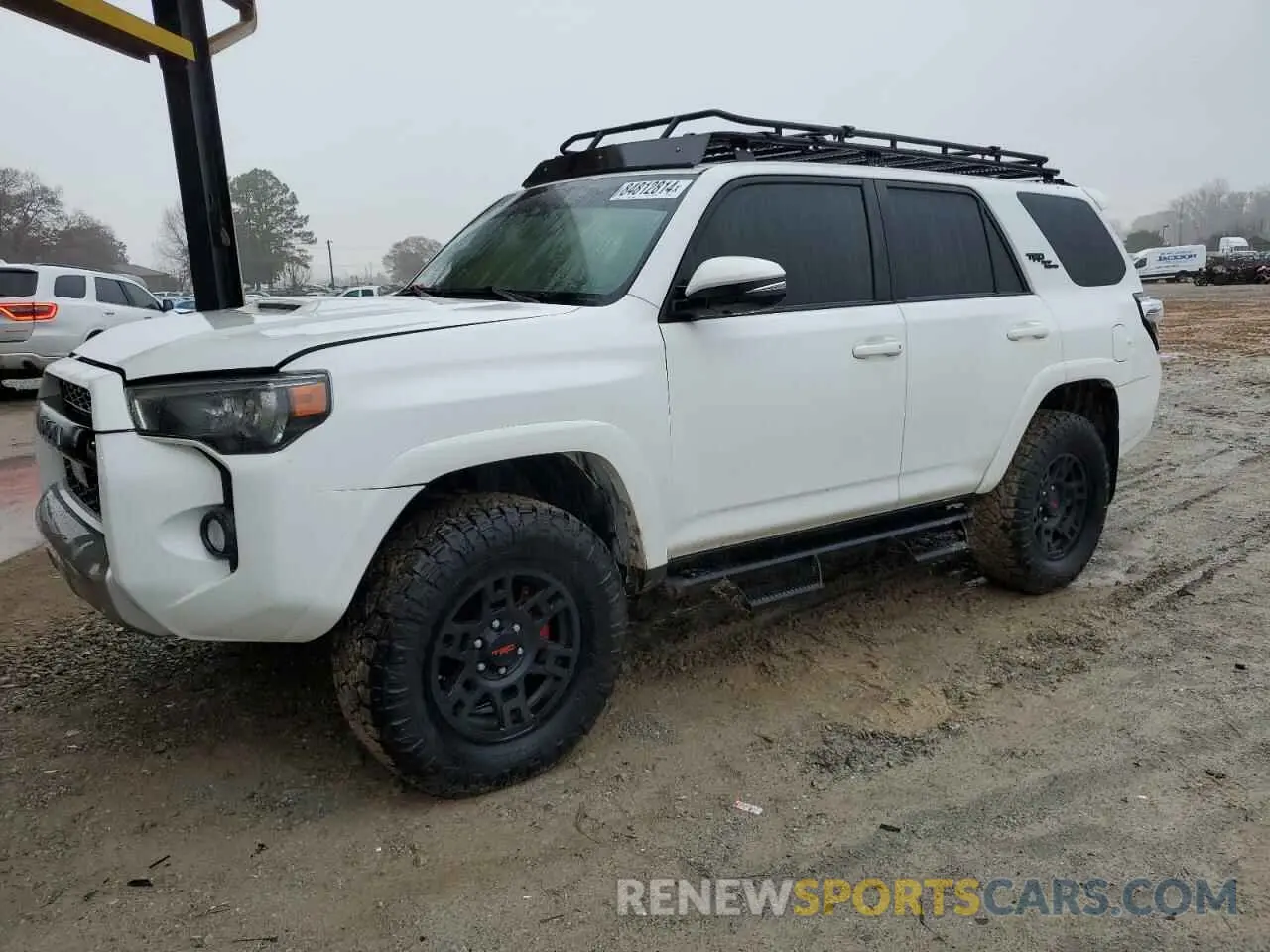 1 Фотография поврежденного автомобиля JTEBU5JR8L5829831 TOYOTA 4RUNNER 2020
