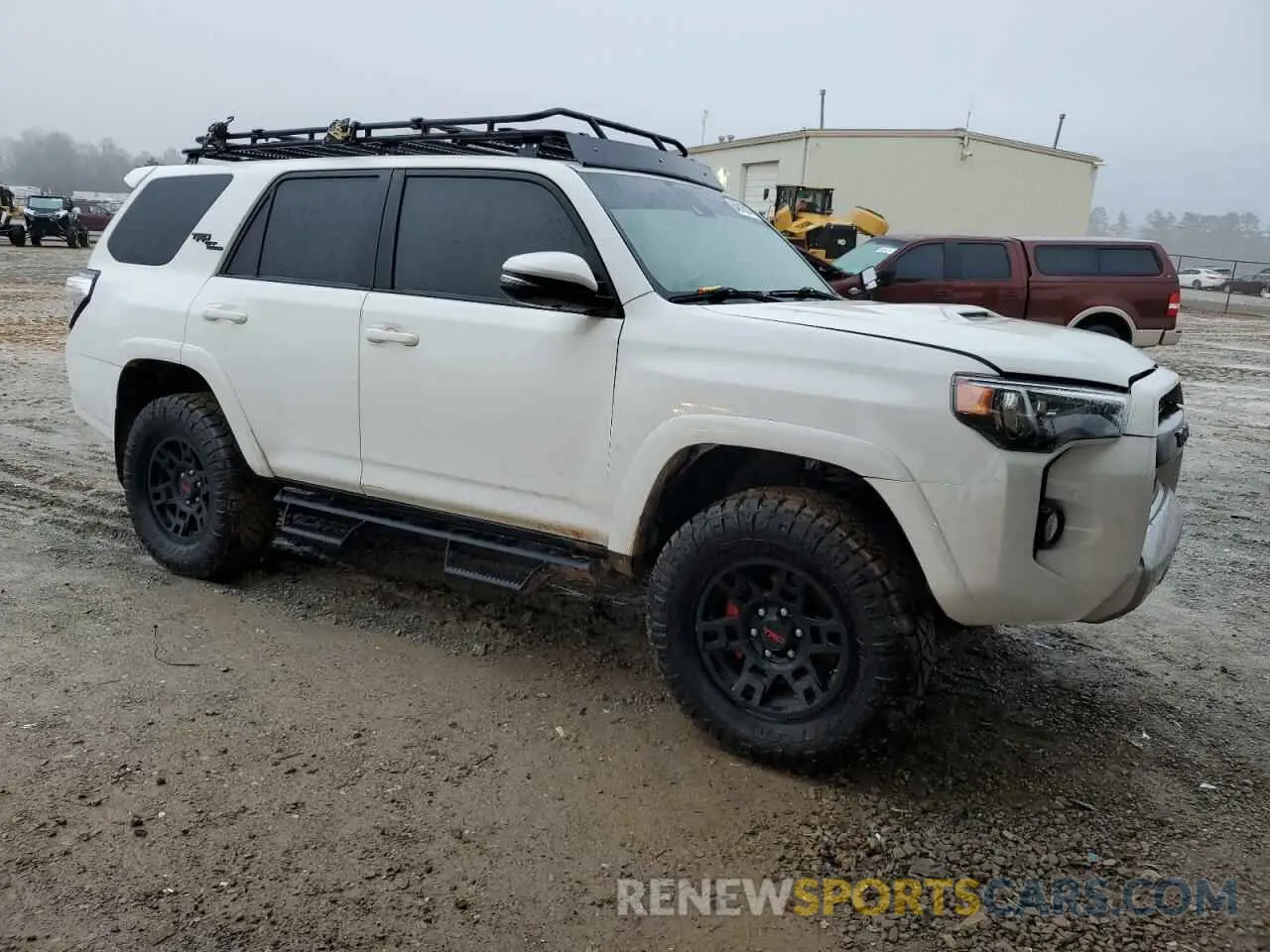4 Фотография поврежденного автомобиля JTEBU5JR8L5829831 TOYOTA 4RUNNER 2020