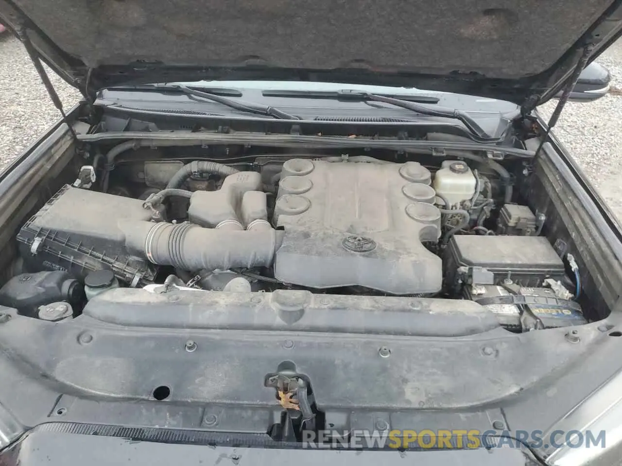 12 Фотография поврежденного автомобиля JTEBU5JR8L5833331 TOYOTA 4RUNNER 2020