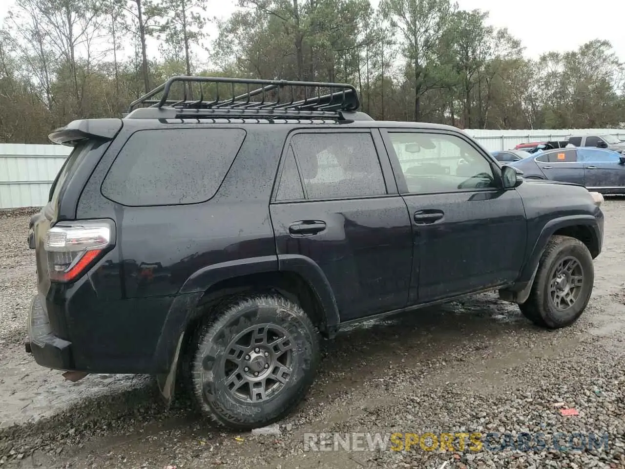 3 Фотография поврежденного автомобиля JTEBU5JR8L5833331 TOYOTA 4RUNNER 2020