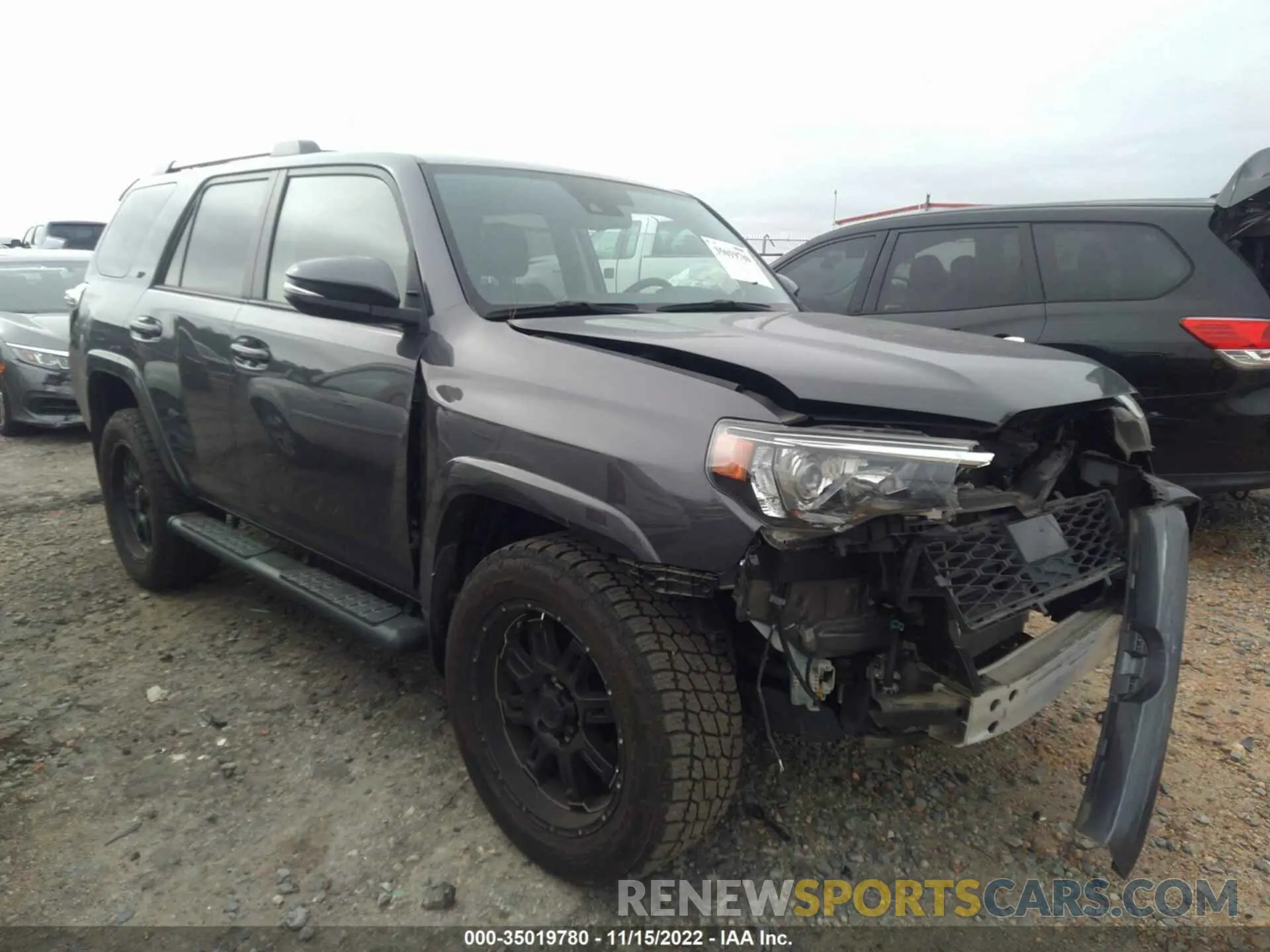 1 Фотография поврежденного автомобиля JTEBU5JR9L5773236 TOYOTA 4RUNNER 2020