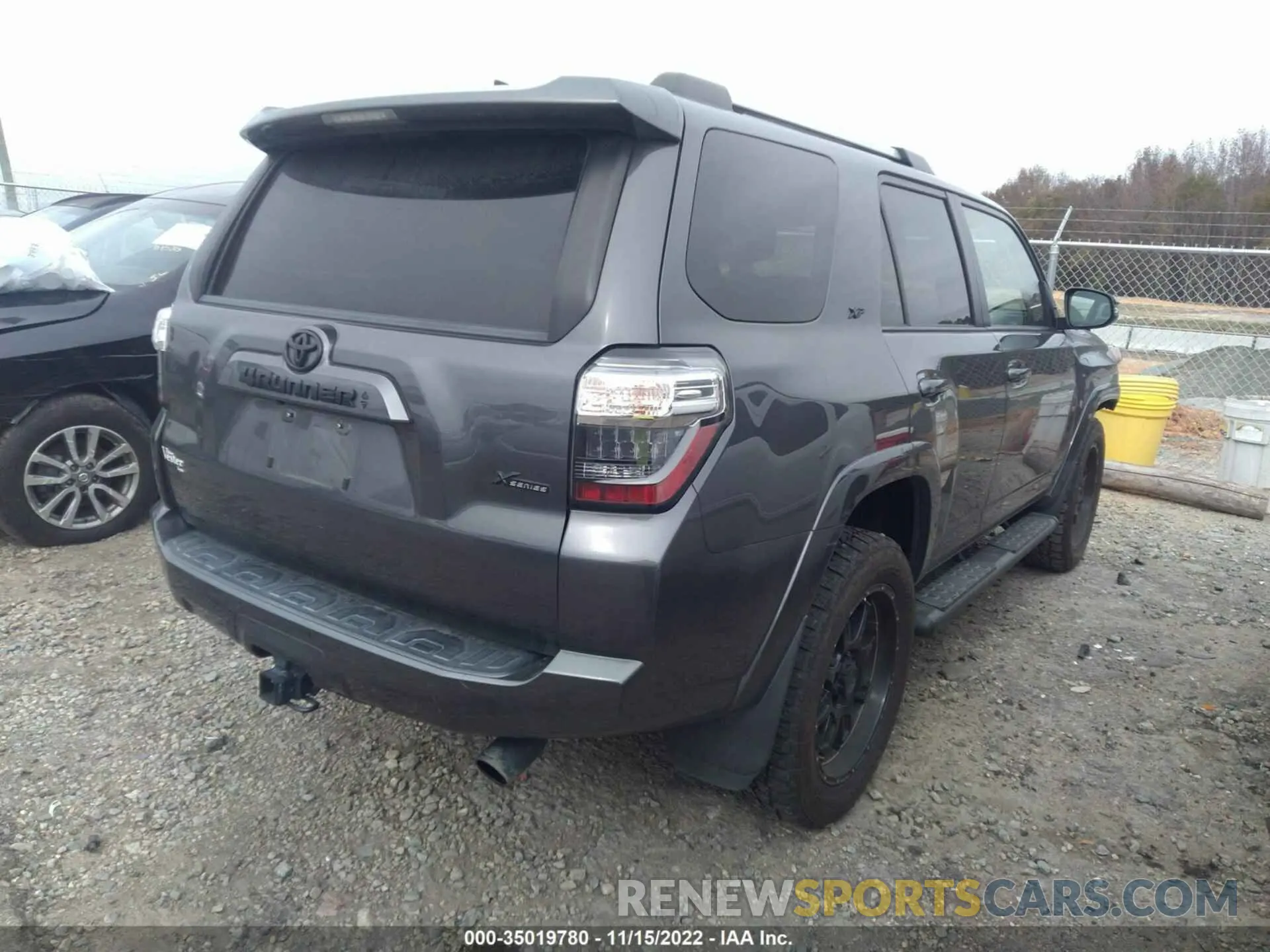 4 Фотография поврежденного автомобиля JTEBU5JR9L5773236 TOYOTA 4RUNNER 2020