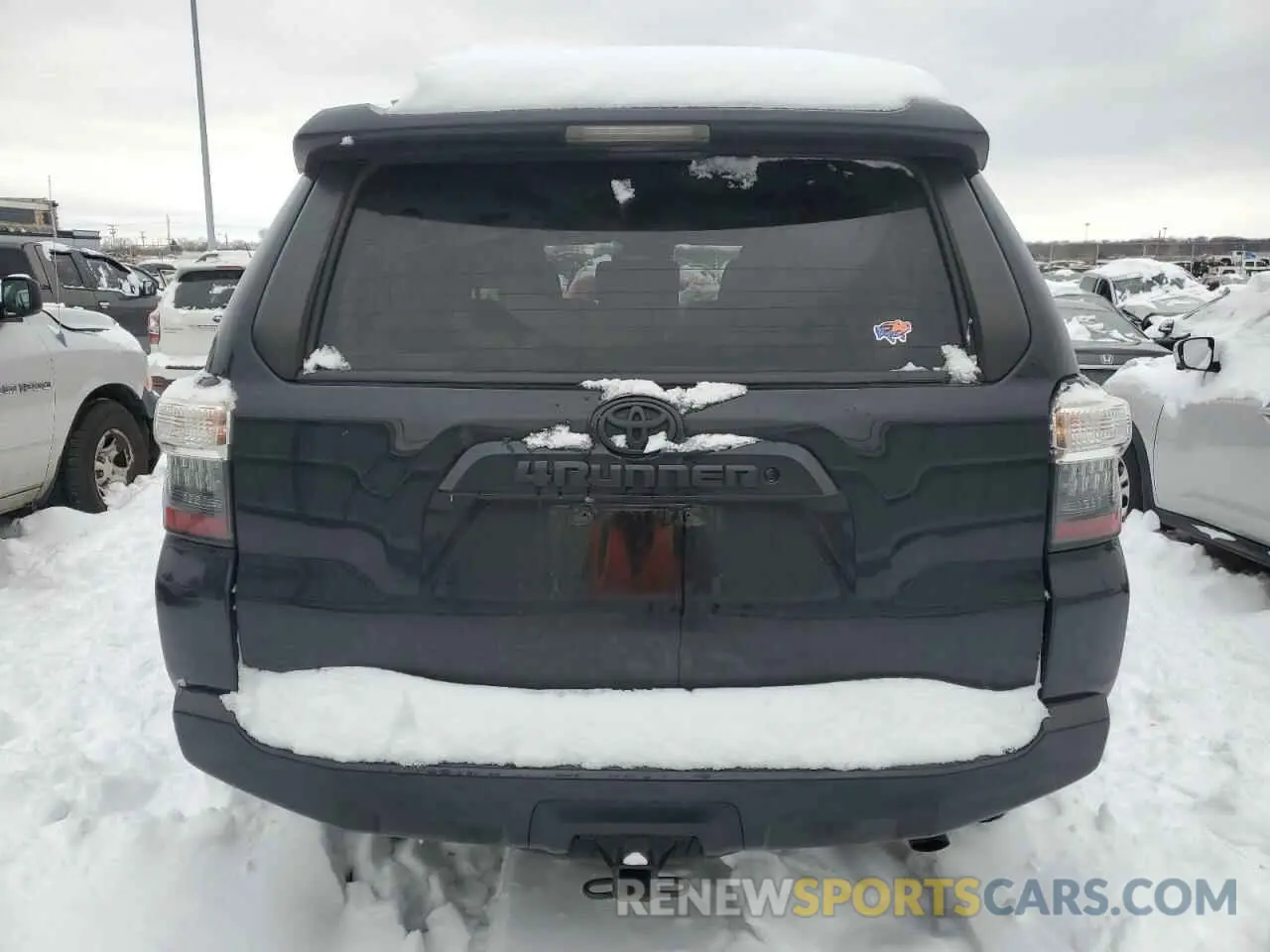 6 Фотография поврежденного автомобиля JTEBU5JR9L5782874 TOYOTA 4RUNNER 2020