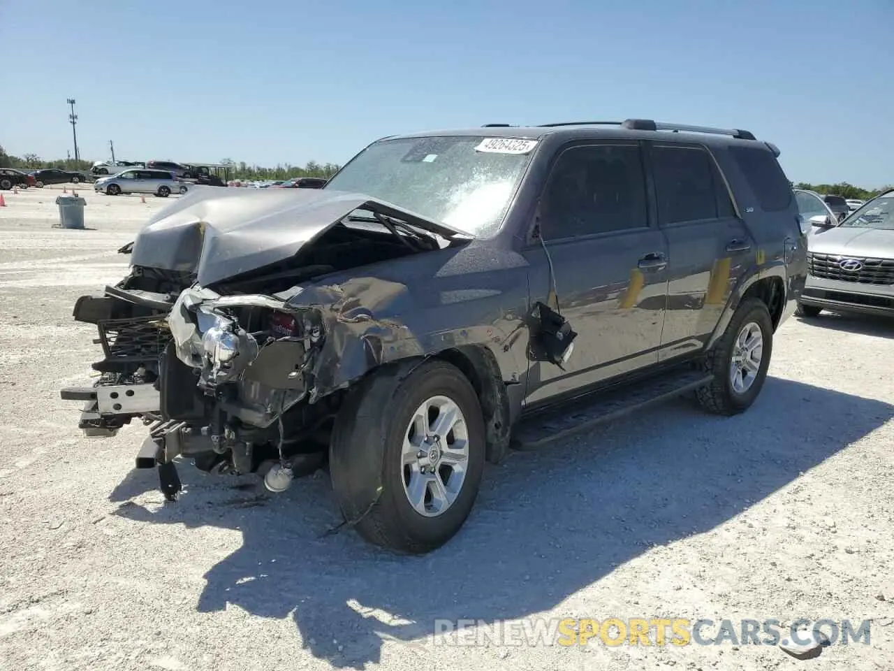 1 Photograph of a damaged car JTEBU5JR9L5785127 TOYOTA 4RUNNER 2020