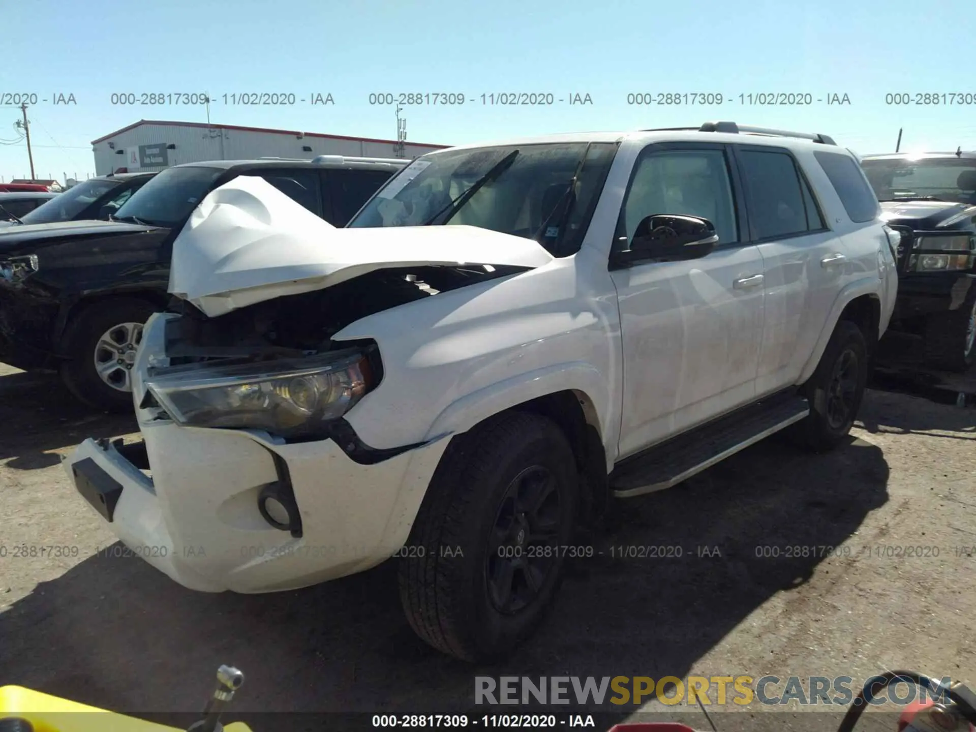 2 Photograph of a damaged car JTEZU5JR6L5221305 TOYOTA 4RUNNER 2020