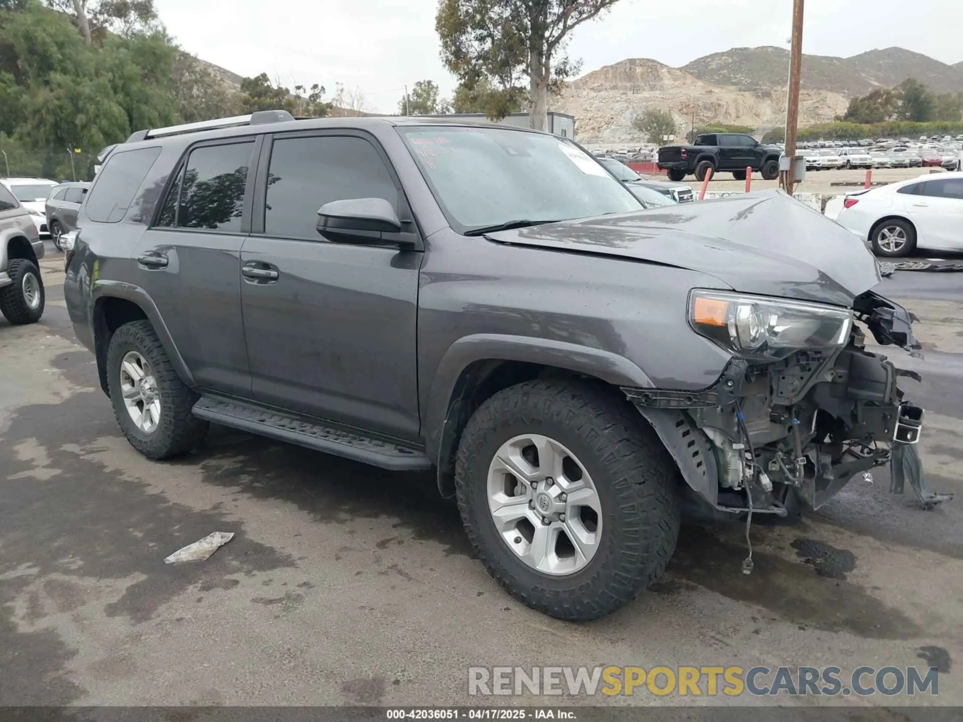 1 Фотография поврежденного автомобиля JTEZU5JR6L5225631 TOYOTA 4RUNNER 2020