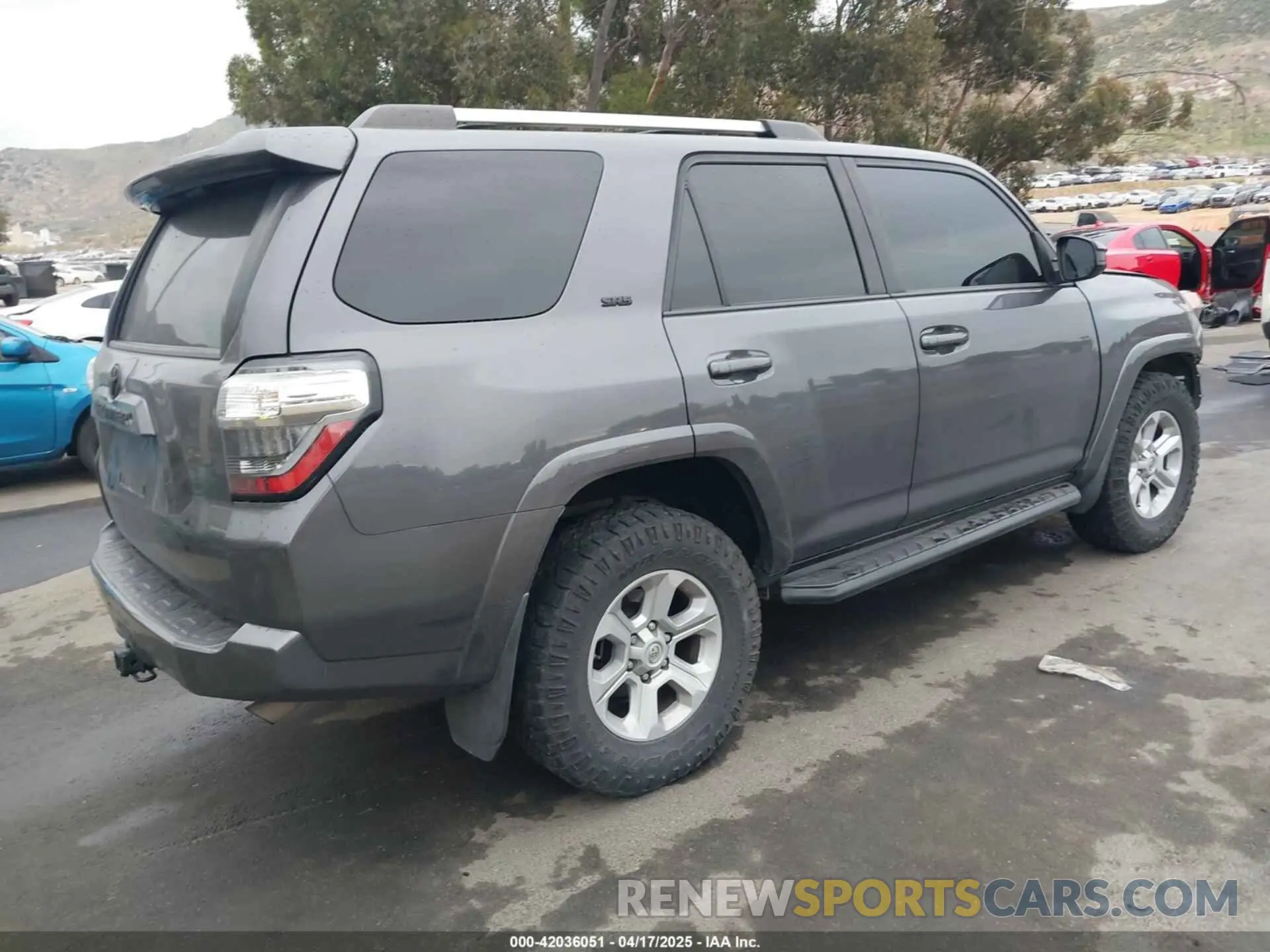 4 Фотография поврежденного автомобиля JTEZU5JR6L5225631 TOYOTA 4RUNNER 2020