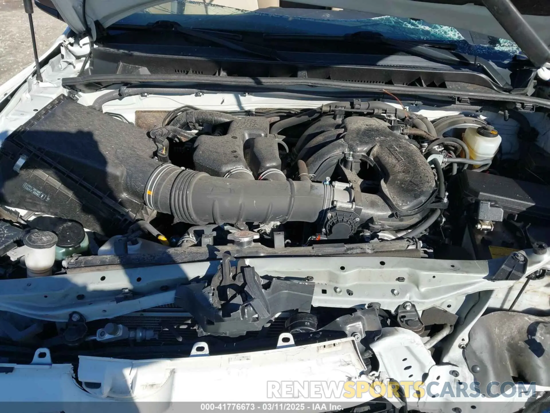 10 Фотография поврежденного автомобиля JTEZU5JR7L5225962 TOYOTA 4RUNNER 2020