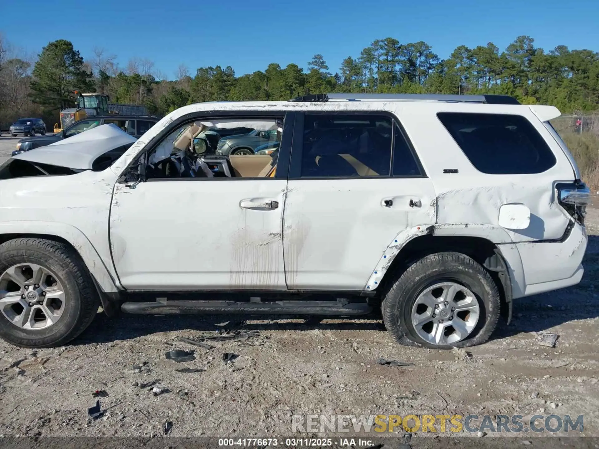 15 Фотография поврежденного автомобиля JTEZU5JR7L5225962 TOYOTA 4RUNNER 2020