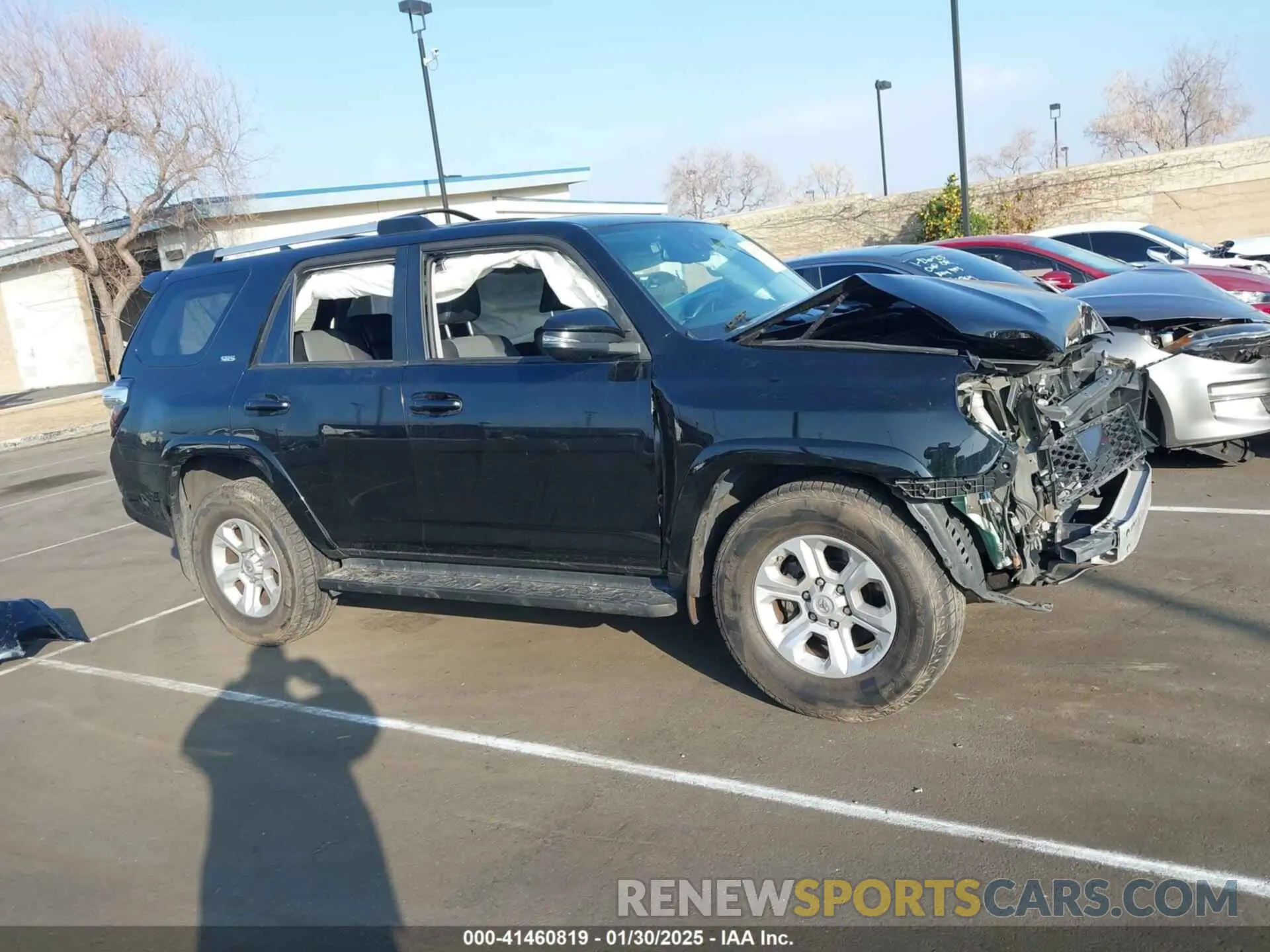14 Фотография поврежденного автомобиля JTEZU5JR7L5226612 TOYOTA 4RUNNER 2020