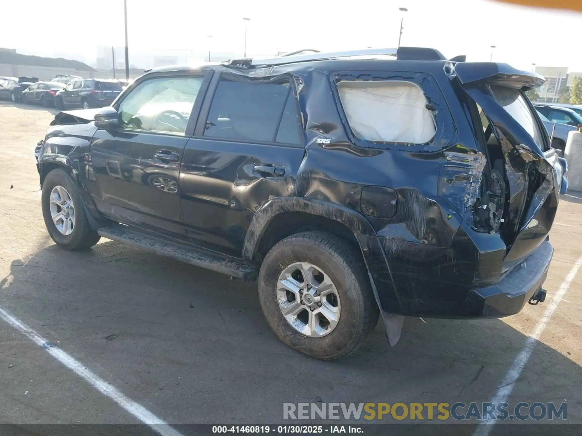3 Фотография поврежденного автомобиля JTEZU5JR7L5226612 TOYOTA 4RUNNER 2020