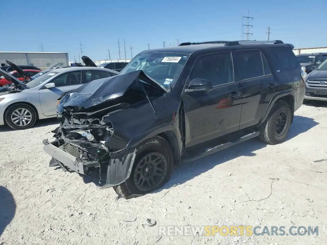 1 Photograph of a damaged car JTEZU5JR8L5218924 TOYOTA 4RUNNER 2020