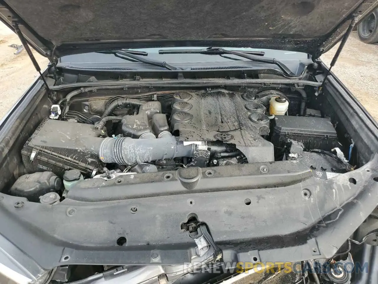 11 Фотография поврежденного автомобиля JTECU5JR3M5249098 TOYOTA 4RUNNER 2021