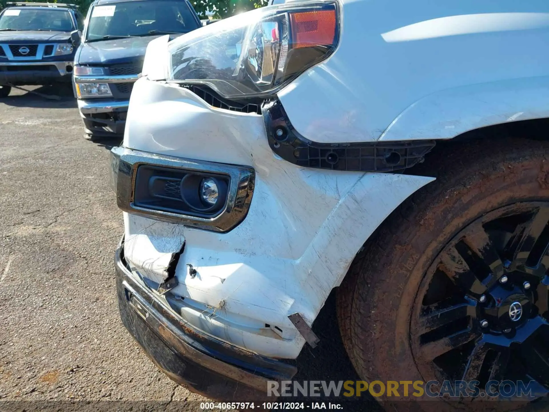 6 Photograph of a damaged car JTECU5JR5M5243660 TOYOTA 4RUNNER 2021