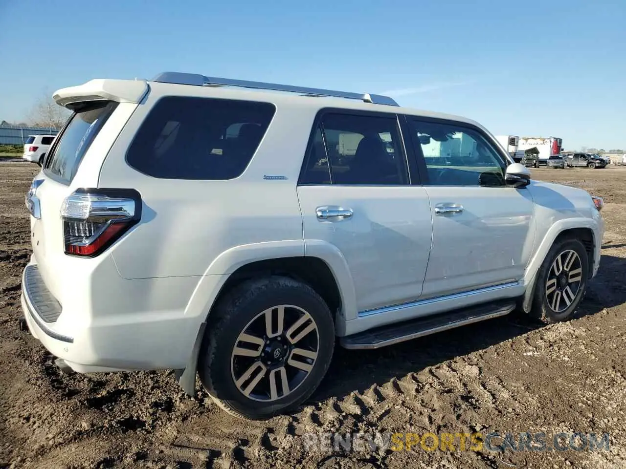 3 Photograph of a damaged car JTEDU5JR9M5240412 TOYOTA 4RUNNER 2021